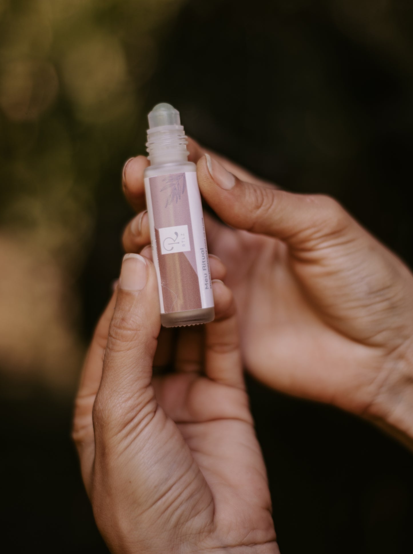 Sérum hidratante para a área dos olhos